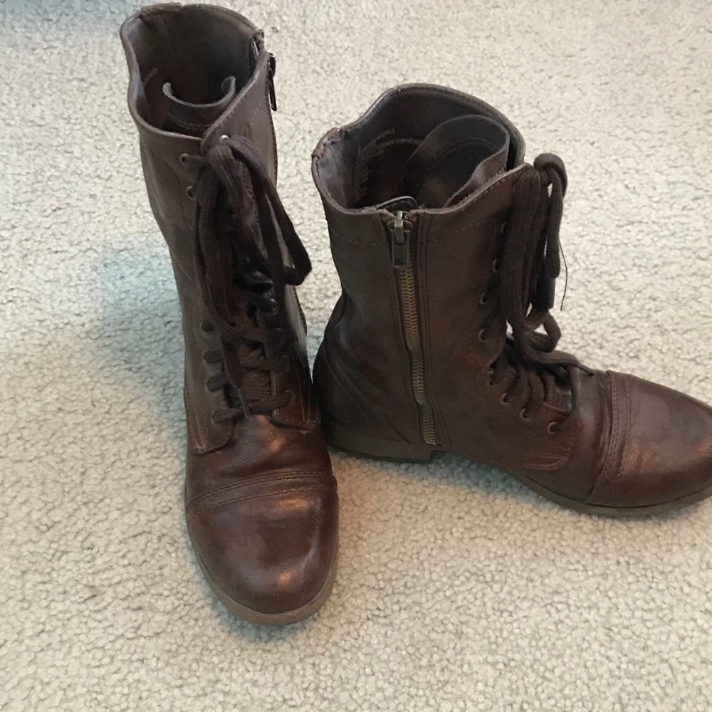 Mossimo Supply Co boots